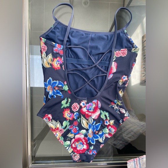 Johnny Was NEW swimsuit - Picture 2 of 6